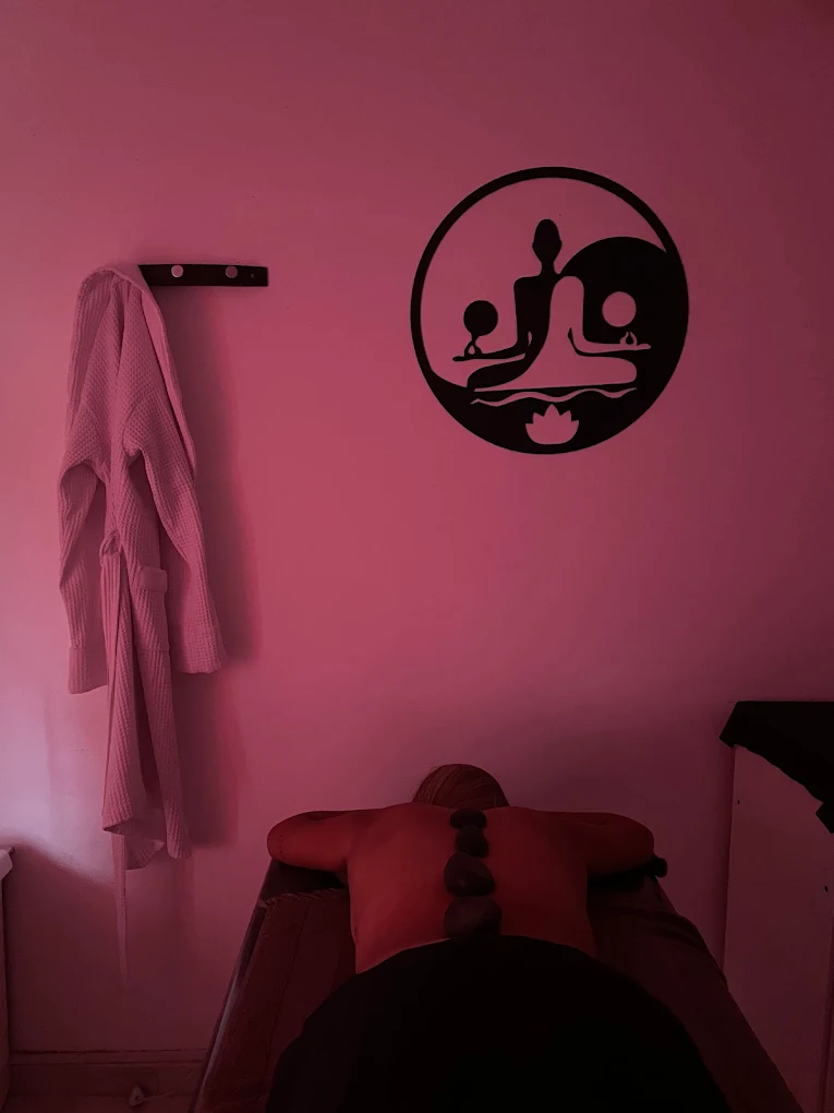 Galería Patricia Cáceres Spa 1